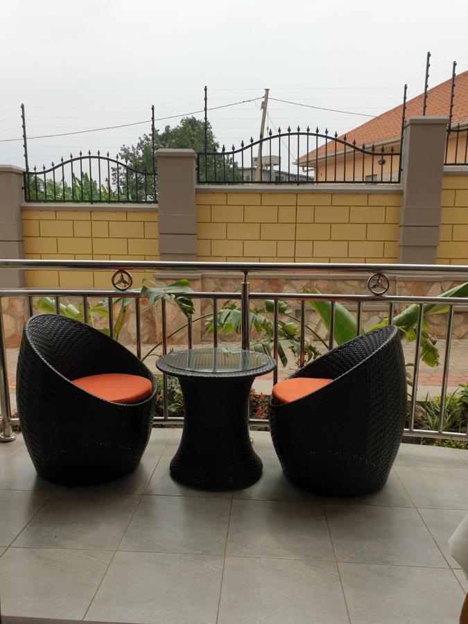 Blt Suites - Furnished Apartments Kampala Exterior photo